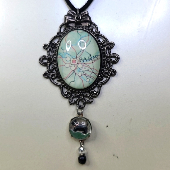 Pendant Necklace Retro Paris Map Scottie Dog Black Grey Travel Eclectic Unique - Picture 3 of 5